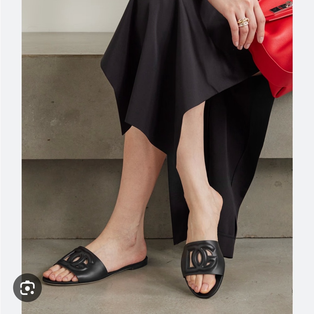 Dolce & Gabbana Bianca Leather Black Slide Sandals